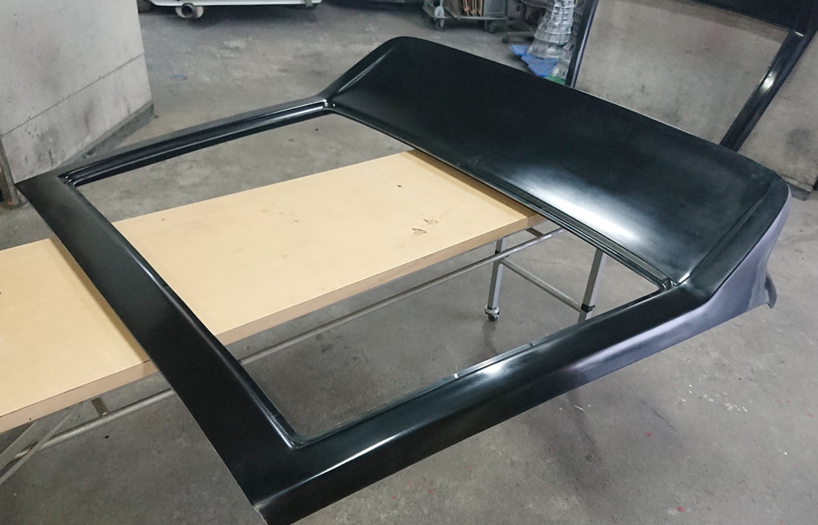 Crystal Body Yokahama Hatch Gate with Spoiler - AE86 3-DOOR