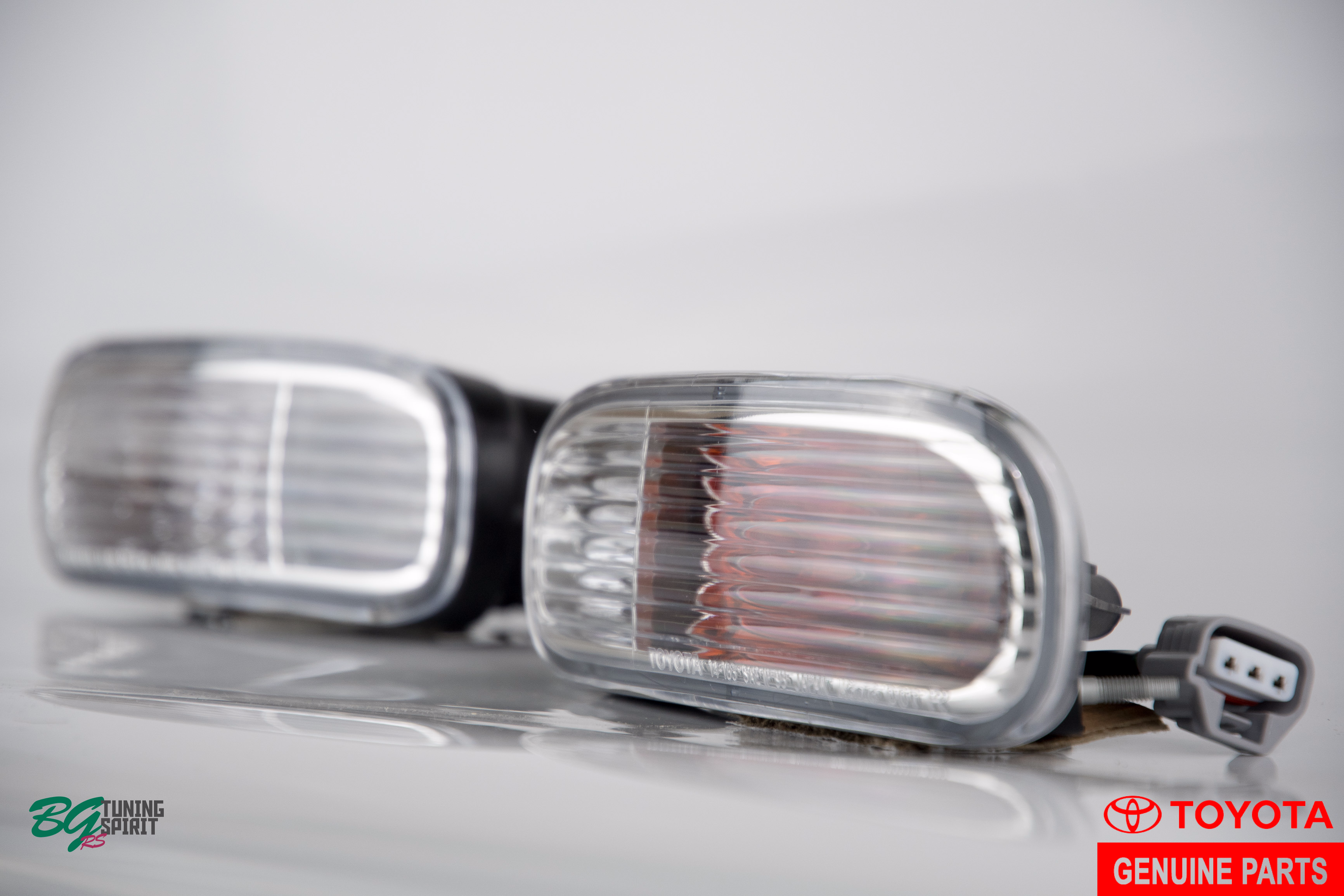 Toyota Supra JZA80 MKIV Genuine Front Turn Signal Lamp Set (LH