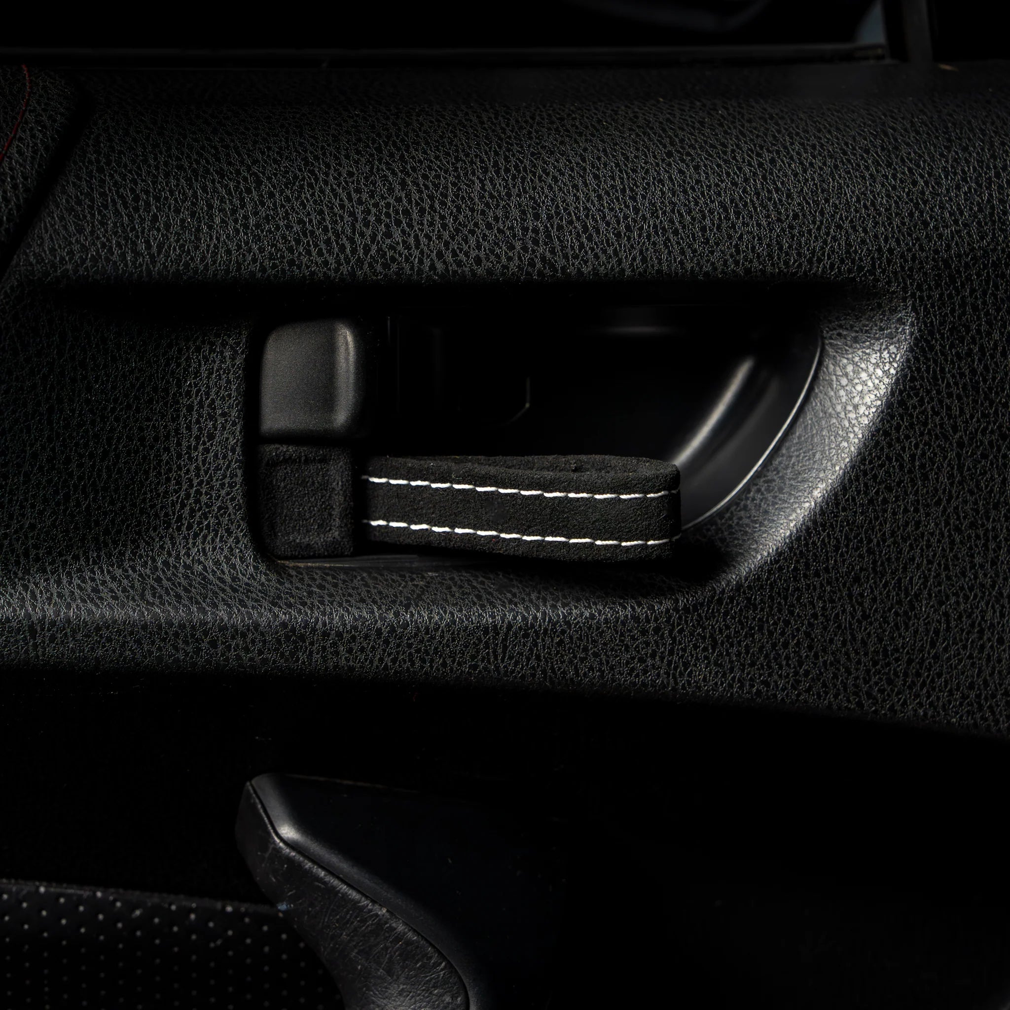 Billetworkz Alcantara Door Pull Strap Kit - Fits Subaru WRX/STI, BRZ, Crosstrek & More (2008–2021)