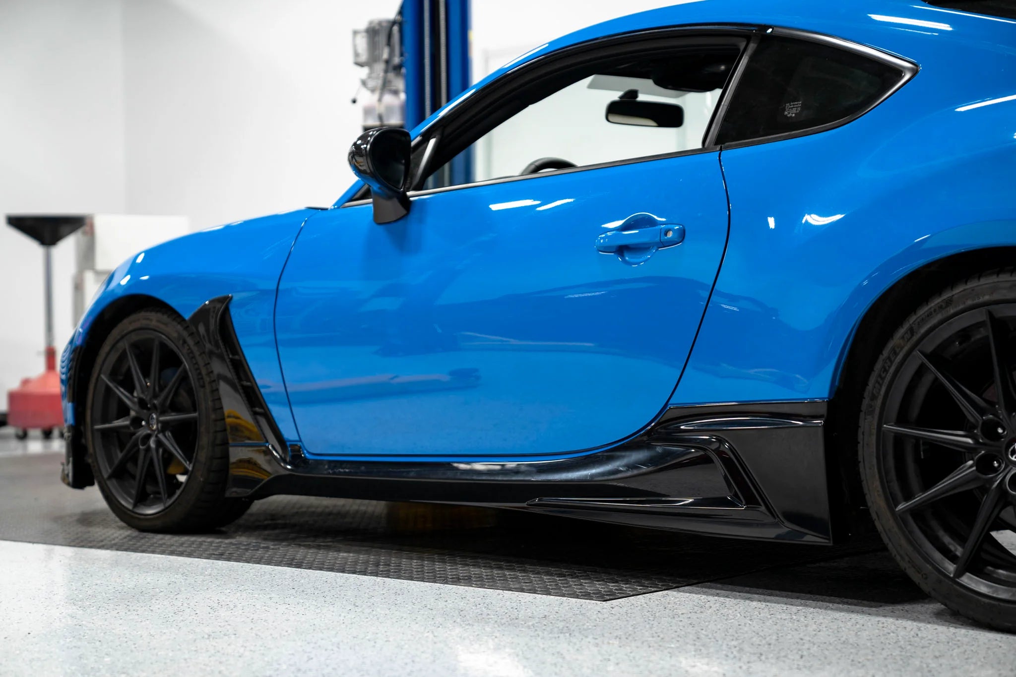 OLM TR Style Side Skirts (Unpainted) - 2022-2026 GR86 BRZ