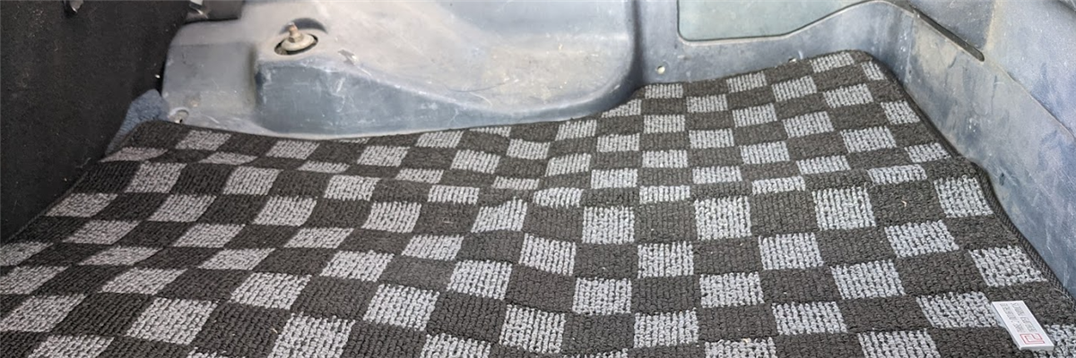 P2M TOYOTA COROLLA AE86 (HATCH) REAR TRUNK MAT : DARK GREY
