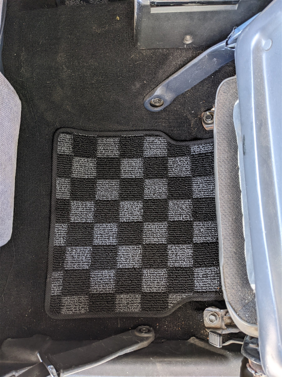 P2M TOYOTA COROLLA AE86 RACE FLOOR MATS : DARK GREY